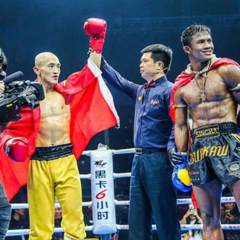 Buakaw vs Shaolin Monk! Amazing Fight!