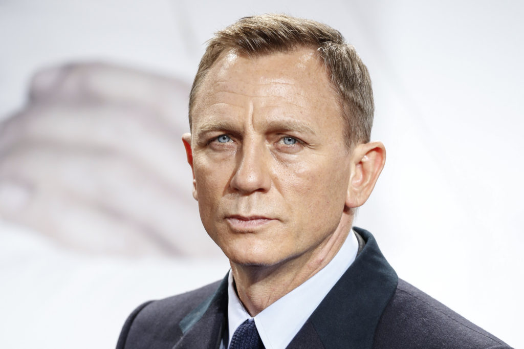 Daniel Craig