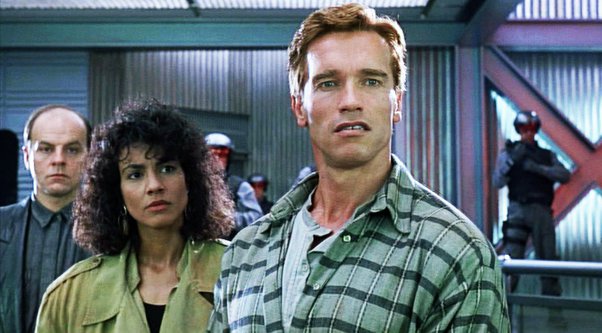 Arnold Schwarzenegger: 10 Hilariously Coolest Things That Can Only Happen In His Movies