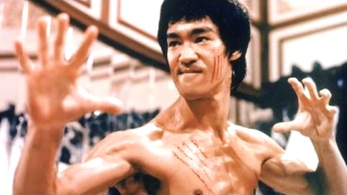 Top 10 Bruce Lee Moments