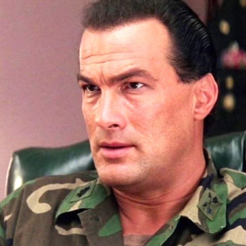 Steven Seagal’s “Executive Decision 1996” Death Was Almost More Graphic